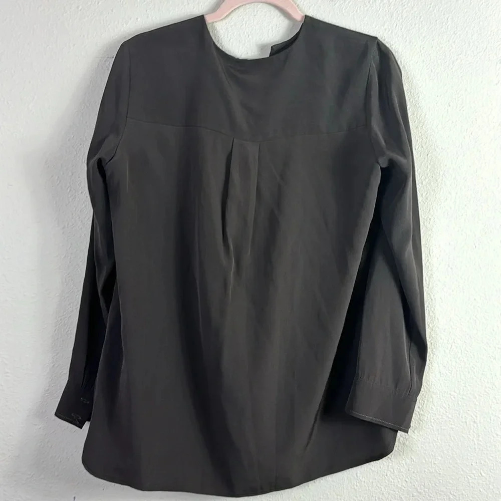 Vince Split V-Neck Silk Popover Long sleeve Silk Blouse Tunic Top size 6 - Picture 5 of 10